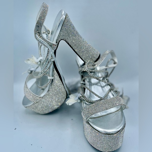 BN Dolls Kill Pixie Queen Lace Up Heel Size 10 - Picture 13 of 16